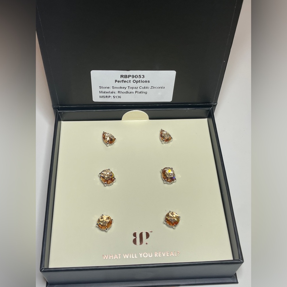 Bomb Party Simply Studs Classic Edition!